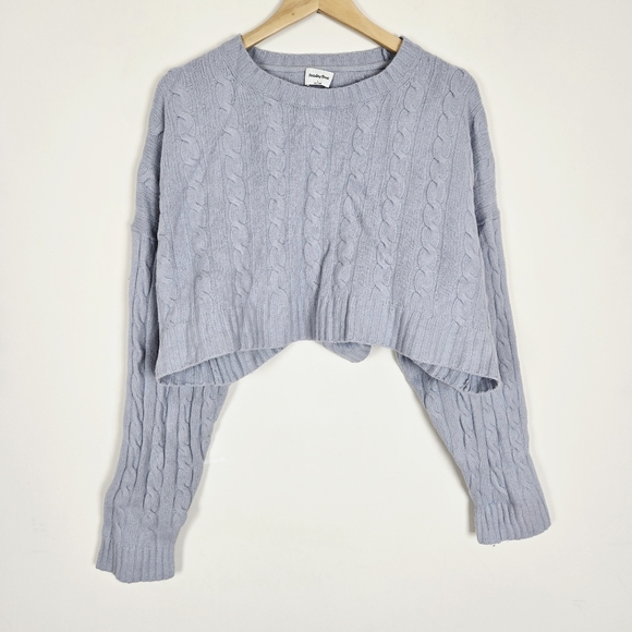 Aritzia SUNDAY BEST Peggy Cable Stitch Cropped Sweater - Picture 2 of 7